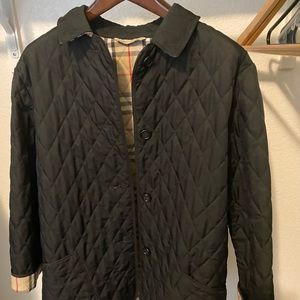 Burberry Women’s Classic quilted coat